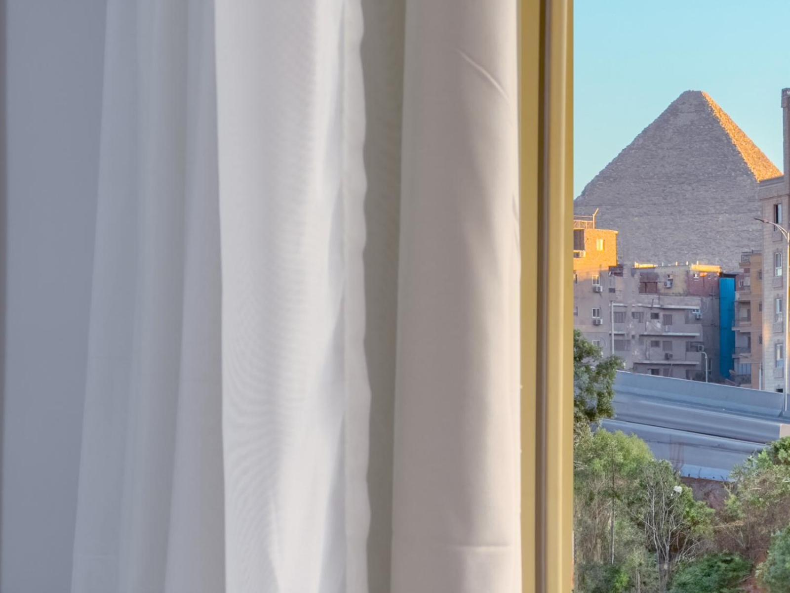 Royal Crown Hotel Giza Pyramids View Kafret el-Gabal エクステリア 写真