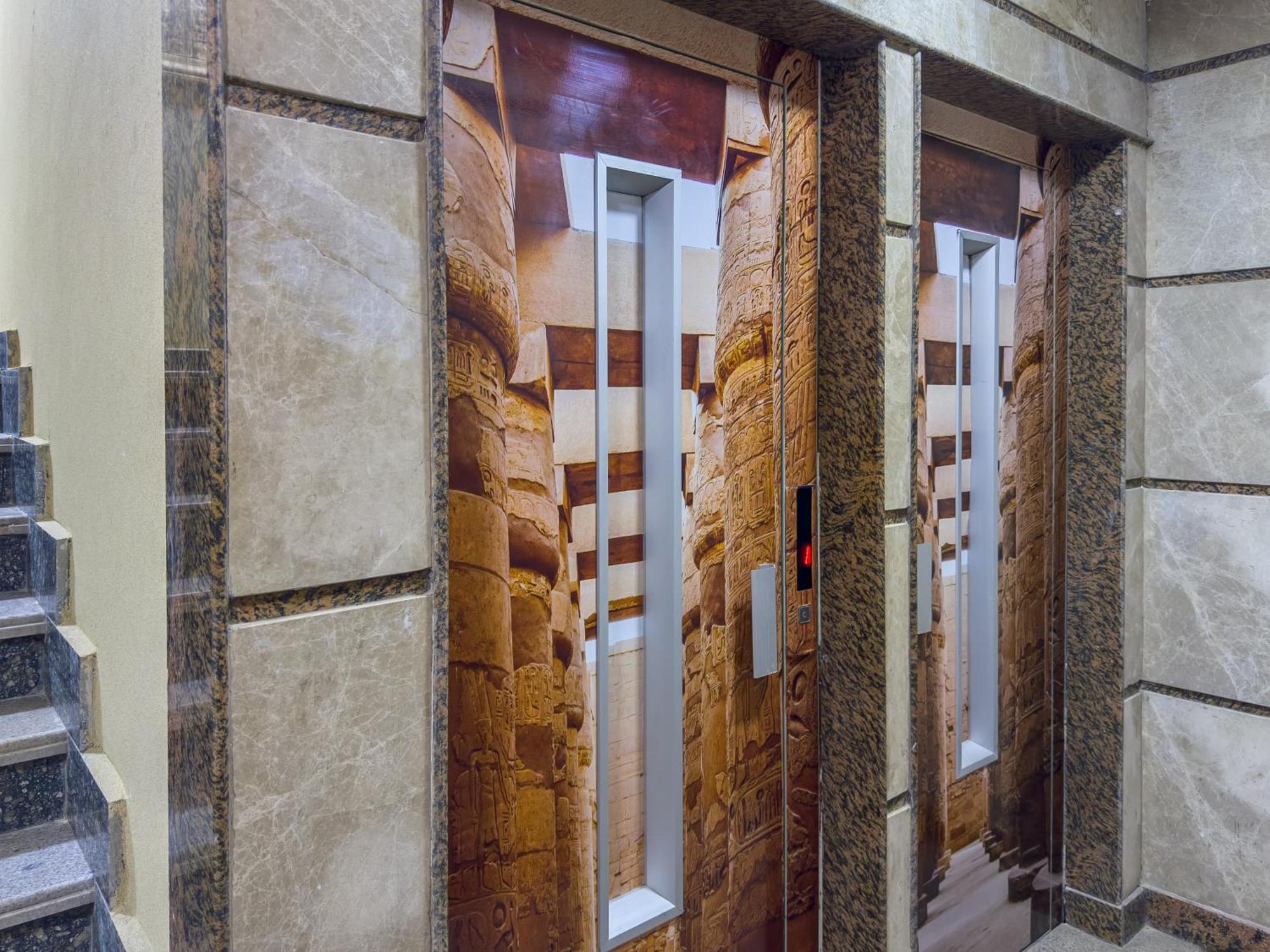 Royal Crown Hotel Giza Pyramids View Kafret el-Gabal エクステリア 写真