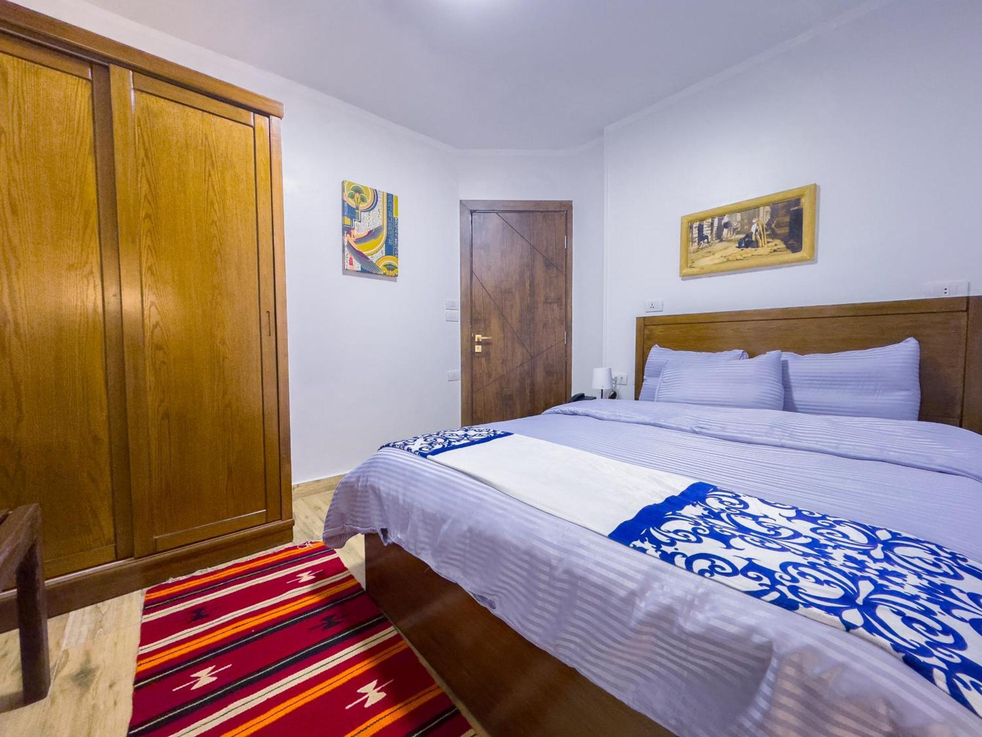 Royal Crown Hotel Giza Pyramids View Kafret el-Gabal エクステリア 写真